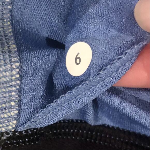 Lululemon Athletica Tank Top 6 Blue W/ Sports Bra Racerback Loose Fit Scoop Neck - Picture 7 of 14